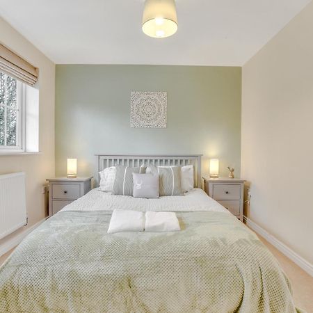 Silver Stag Properties, 3 Bedroom W Parking And Garden Smisby المظهر الخارجي الصورة