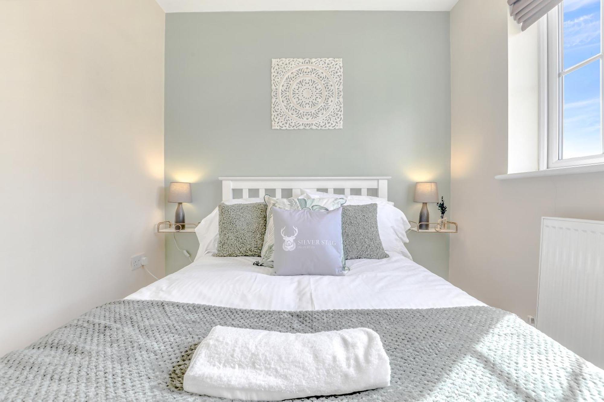 Silver Stag Properties, 3 Bedroom W Parking And Garden Smisby المظهر الخارجي الصورة